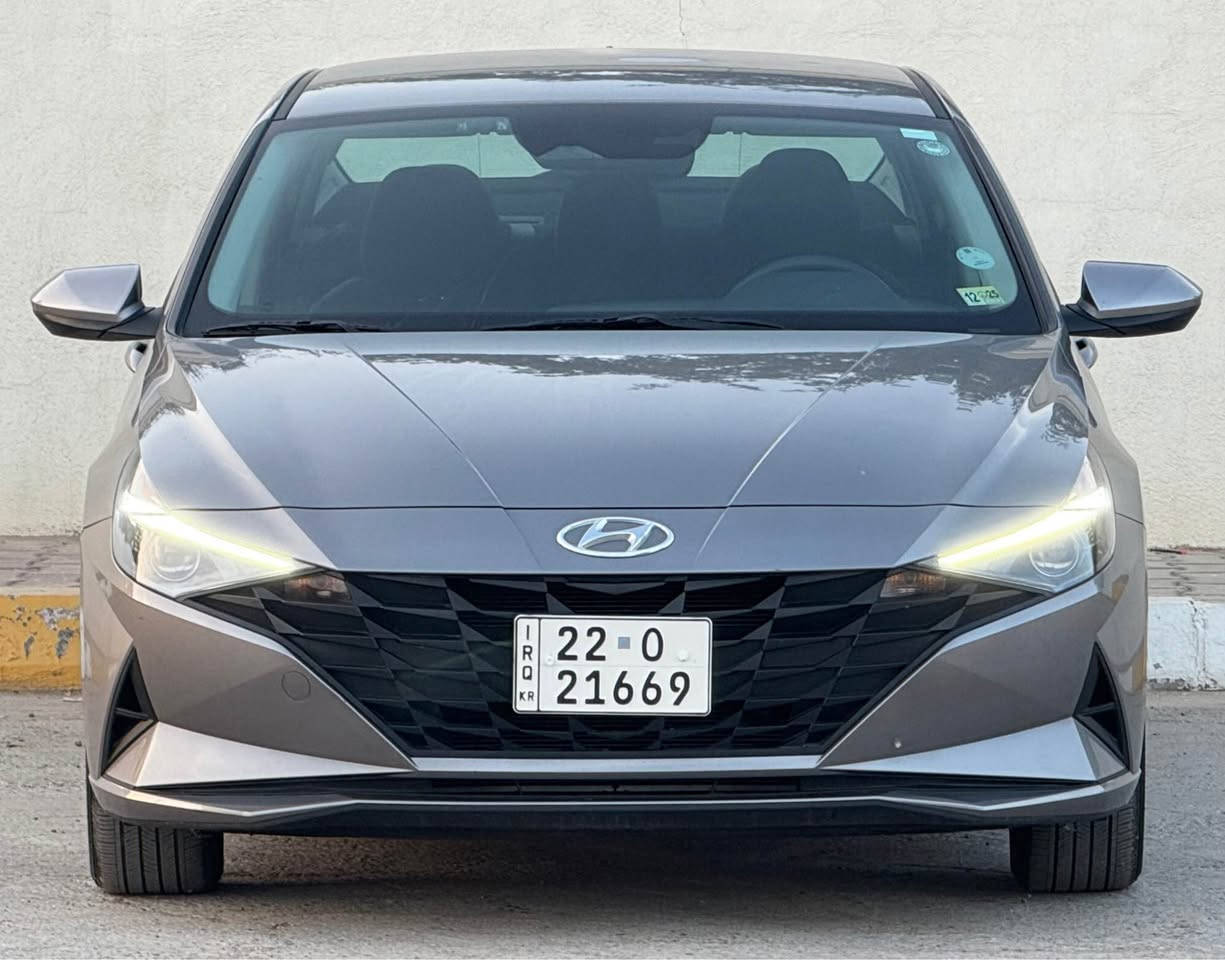 النترا 2023 محرك 2000دوش. ماشيه 20الف. بصمه وتشغيل عن بعد رادار امامي وخلفي وبل مري. لدا 
السياره بدون صبغ فقط بارد قليل بل جنطه بدون ايرباك
ترقيم جديد 
***********☎️ حسنين بغداد, العراق
