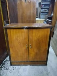 غرفه مستخدمه للبيع نضيفه صاج عراقي   07756583971