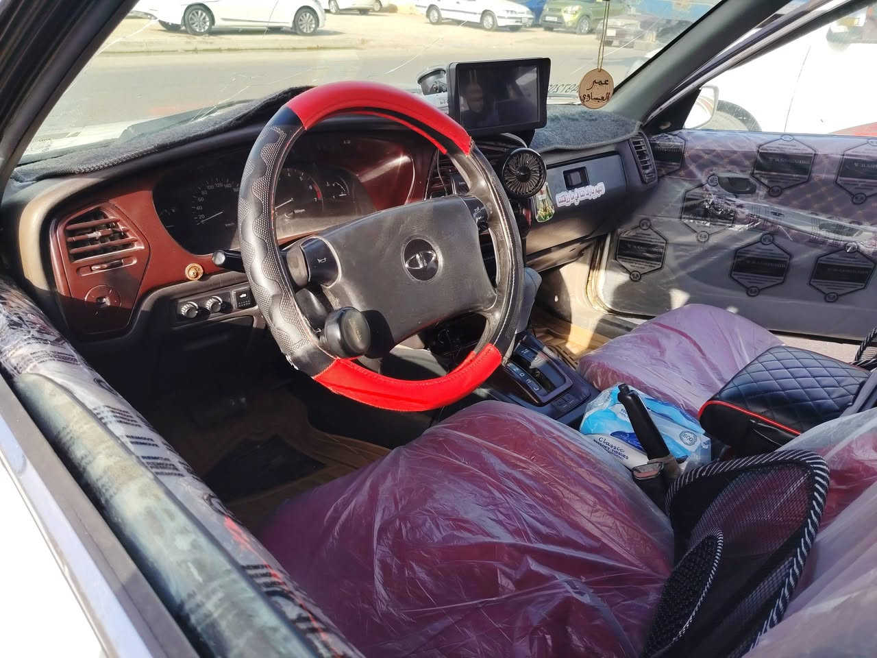 السلام عليكم 
سيارة برنس فراشة نضيفة 
محرك 2000 خير من الله
كير اوتو كله جديد 
سنتر لوك 
غرفه جديدة حيل 
شاشة + كامره خلفية 
سستم سماعات + دمام جديد 
تايرات جدد 
صدر خير من الله 
باسمي + تحويل مباشر 
رقم دولي جديد خالية من الغرامات 
سيارة 🚗 حلوة كاعده مال بيت 
السعر/ ٣٨ للبيع او مراوس 
مكاني الفلوجة  
*********** واتساب + اتصال
