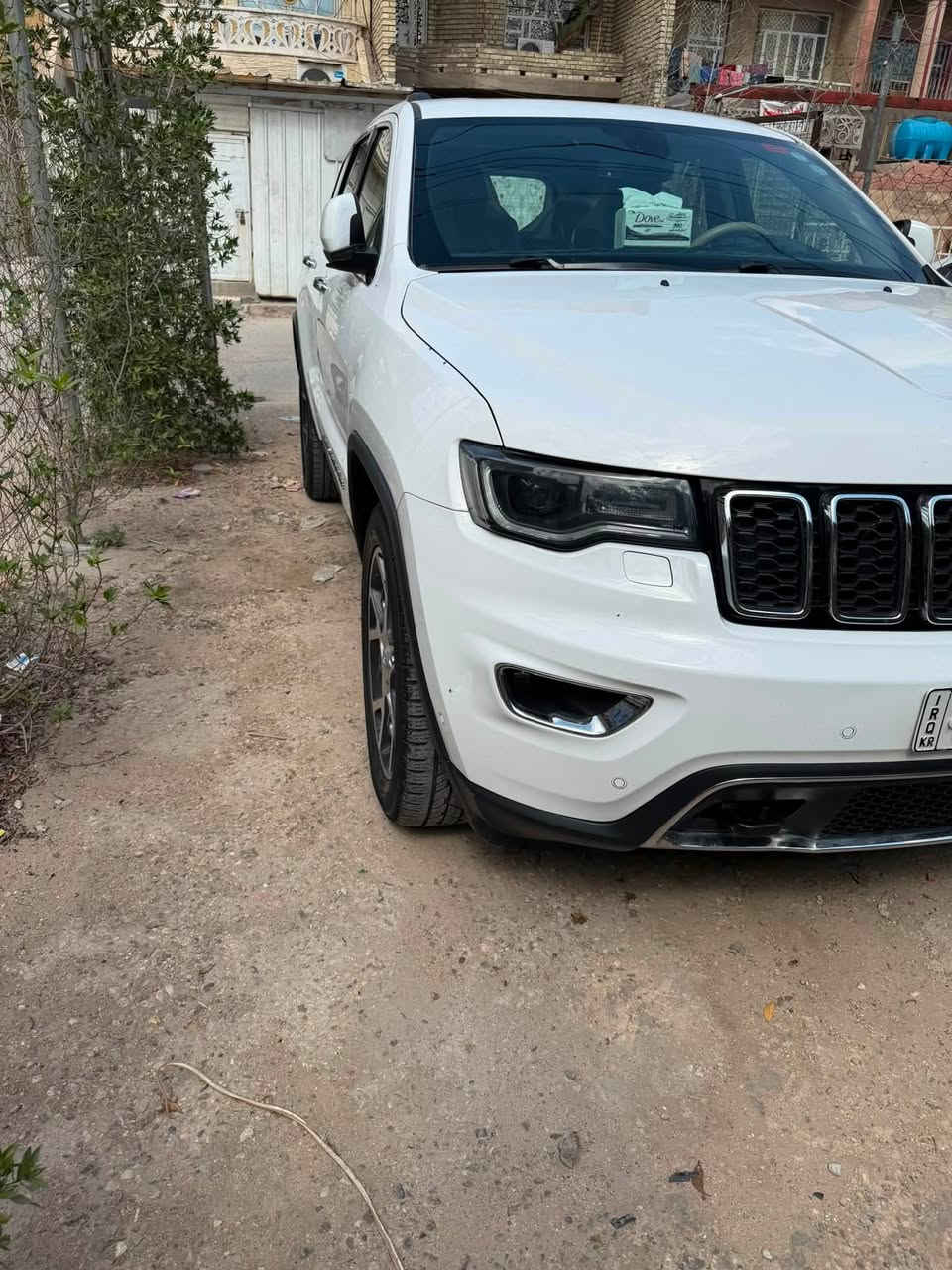 جيب 2019 
خليجي
 لمتدد بلاص شاشات تلاثه ماشية 73 ميل بأسمي شخصيا الرقم اربيل  السيارة جديدة فول مواصفات ١/١   لمتدد
نظام التوقف الذاتي 
نظام اطفاء المحرك وتشغيله اوتو 
حجم المحرك 3600
فور ويل 4/4 ماوس  
دبل سلايت بانوراما 
تشغيل عن بعد 
شاشه جبيرة
شفتات ستيرن 
جنطه كهربائي شفط 
دبل كزوز خلفي 
حساسات امامية + خلفية 
سستم صوت 12 سماعة 
دمامي خلفي بالصندوك
قطعتين تبريد ثلج 
كشن خزن ميموري 3 وضعيات
كشنات مقاعد جلد اصلية بيجي كهرباء (تدفئة+تبريد) 
 كشنات خلفية تدفئة
تدفئة بالستيرن 
سيدي بالجكمجة 
مري قلاب وية ال R
يدات ستيل اصل 
الداخل صاج ملكي   
 كامرة خلفية دوارة اصلية
 استيرن كهرباء
 فول تحكم استيرن (جهتين امامي + جهتين خلفي) 
 ناقل حركة ٨ نمر
 نظام سبورت s
 نظام اقتصادي
 مري _جانبي_تدفئة مرايا_جانبية_حساسة_للضباب_تعمل_
تلقائياً + اشارة بالمري 
 لايت عدسة زينون يصعد وينزل وية الستيرن 
كشافات زنون 
زراكات لايت  
بردة بالصندوق
مال شركة ولا كلوب مشتغل بالدشبول
ملاحظ. بيها مكان بارد بسيط بالباب الأمامي ممبين 
الي بصف السايق 
هاتف ***********
السعر 255
