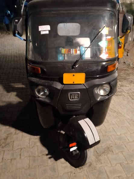 سلام عليكم تكتك البيع مديل2018شهر12يومين19طب اوراق كامله المصطفى السعر اربعه 900وبيه مجال قليل
مكاني الشعب حي البساتين وساب متوجد ***********
