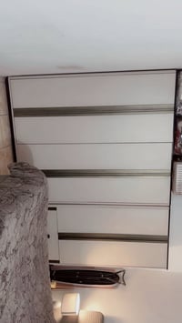 غرفة نوم • مودرن • فاخرة