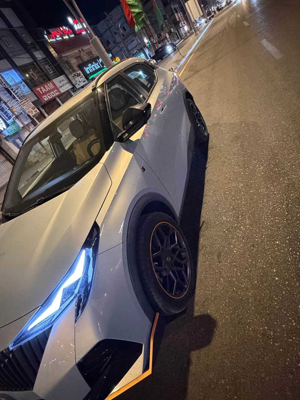 سلام عليكم سياره جي اي سي مديل ٢٠٢٥ فول مواصفات بنورامه كزوز رياضي حرف R رقم بصره حره تحويل  مباشر مكفوله كفاله عامه ماشيه 5 الاف بعدهه بوضع الزيرو السعر 150 الاستفسار *********** البصرة, العراق
