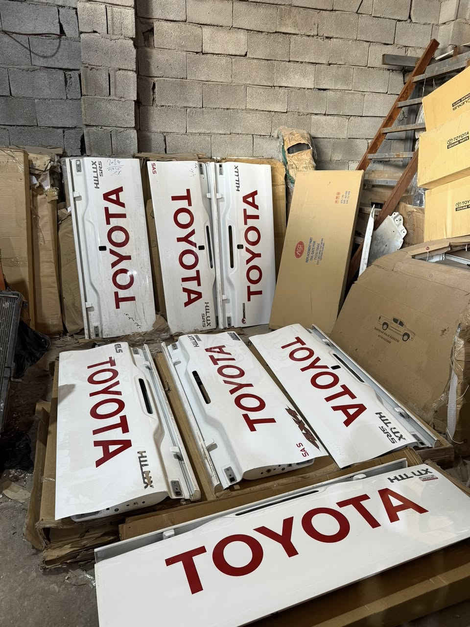 الهايلوكس مو سيارة عادية…
الهايلوكس شغل، تعب، رزق 👊

وإذا تريدها تبقى قوية وتتحمل الحر والصحراء والتحميل؟
تعال لـ مخزن البادية

قطع أصلية 🔧
سعر مضبوط 💰
خبرة تعرف شنو تحتاج سيارتك بالضبط 🚗

لا تغامر بقطعة تعبتك بالطريق!
اختار الصح من البداية ✔️

📍 الصناعية – البصرة
📞 ***********
