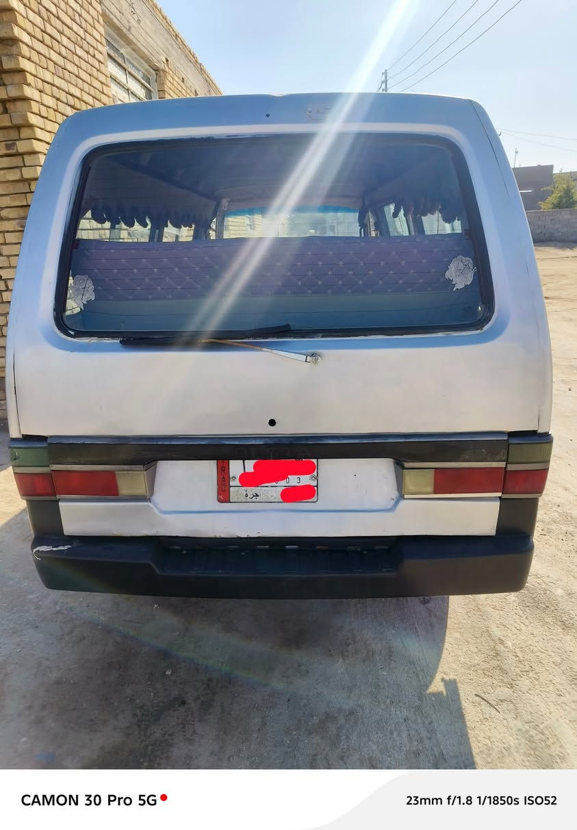 السلام عليكم  اخوان كية بستا 93 رقم مثنى الماني وكالة عامة بسمي ام باركوت غرامات مرور صفرته ماعليه بس هيئه مطلوبه 600الف مكينه 3000 جديده كير جديد دوشمه جديده كاعيه تنته كهربائيات شغاله باور جديد السياره جاهزه كبل للشارع مكاني الناصريه /*********** السعر 35$بيه مجال قليل كلش المو شراي لا يتصل وشكرا
