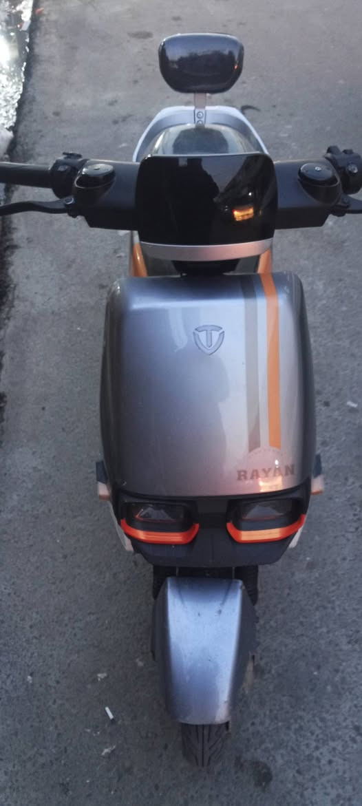 ماطور شحن ریان للبیع صارلي شهرین من اخذتو كلو جدید بطاریات شرط بي كسر وخلیت علي اشاره ادفع سعر عجبني ابیعك والخاص مفتوح


**إذا كنت صاحب هذا الإعلان وتريد حذفه لأي سبب، رجاءا أرسل رسالة إلى الدعم الفني**