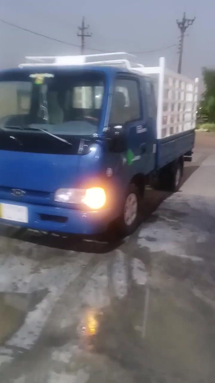 سلام عليكم كيه فونتيره موديل 2000  لبيع سياره حلوه ونضيفه  ***********
