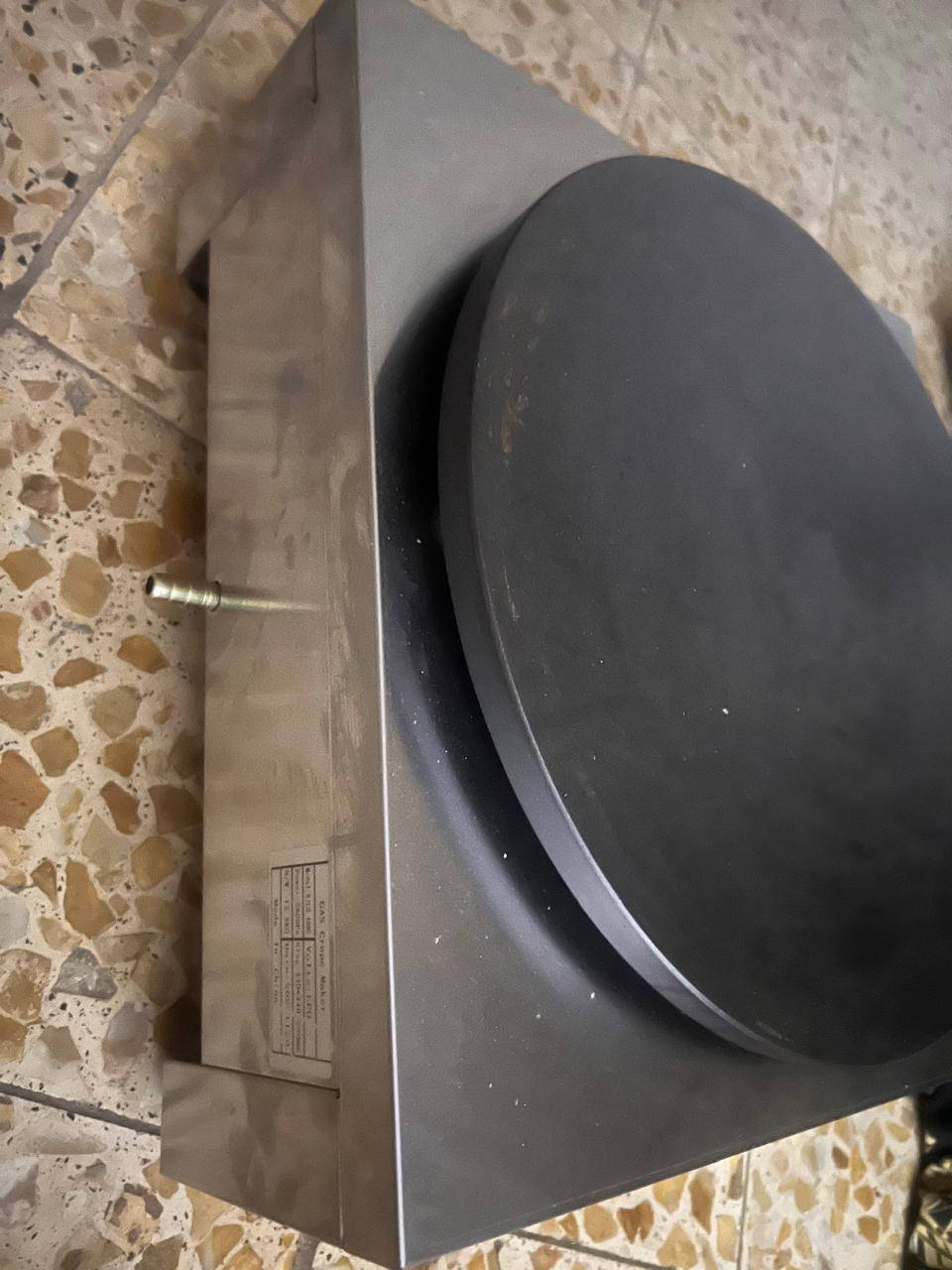 اللبيع ماكينة كريب غاز جديد مامستخدامي تواصل ع خاص او وتس ***********
