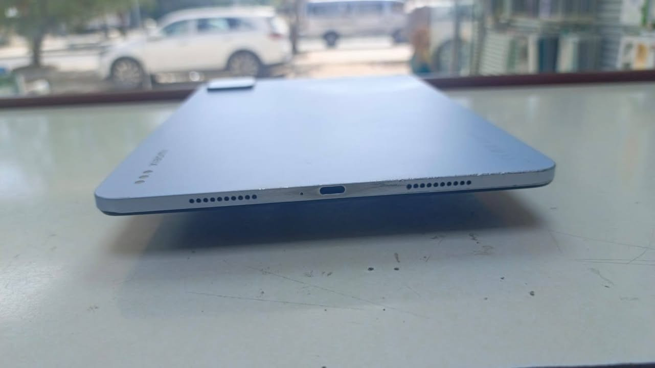 🔥 للبيع – Xiaomi Pad 6 🔥
✨ شاشة 11 إنج عالية الدقة 2.8K
⚡ معدل تحديث 144Hz – سلاسة قوية بالألعاب والتصفح
🚀 معالج Snapdragon 870 – أداء سريع وثابت
💾 رام 8 جيجا – تخزين 256 جيجا
🔋 بطارية 8840mAh – تدوم ويانا طول اليوم
🔊 4 سماعات ستيريو بصوت نقي
🎨 تصميم أنيق وخفيف مناسب للدراسة والشغل والألعاب
 
مثل ببجي 120 فريم 

💯 جهاز عملي وقوي بسعر مناسب جداً
📍 السعر: (275 الف )
الاتصال ع هذا الرقم  *********** بي واتساب
