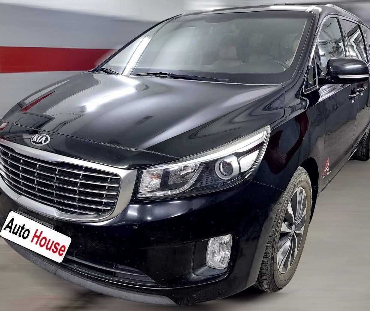 🚐 Kia Grand Carnival 2018
أعلى فئة – 7 راكب – فبريكة بالكامل
🔹 عداد 79,000 كم فقط
🔹 صيانات منتظمة
🔹 حالة ممتازة جدًا
🔹 فرش جلد فاخر
⚙️ المواصفات:
• موتور V6 قوي وناعم
• فتيس أوتوماتيك
• 7 مقاعد Captain Seats
• أبواب كهرباء
• باب شنطة كهرباء
• تشغيل بصمة
• شاشة + كاميرا خلفية
• حساسات أمامية وخلفية
• مثبت سرعة
• تكييف ثلاثي
• فرش جلد
• مالتي فانكشن
• جنوط سبور
📌 عربية عائلية فاخرة – مريحة جدًا للسفر
📌 فبريكة بالكامل 
للاستعلام 01210996798 الاسكندرية, مصر


**إذا كنت صاحب هذا الإعلان وتريد حذفه لأي سبب، رجاءا أرسل رسالة إلى الدعم الفني**
