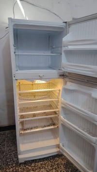 ثلاجة • ما بيها ضرر