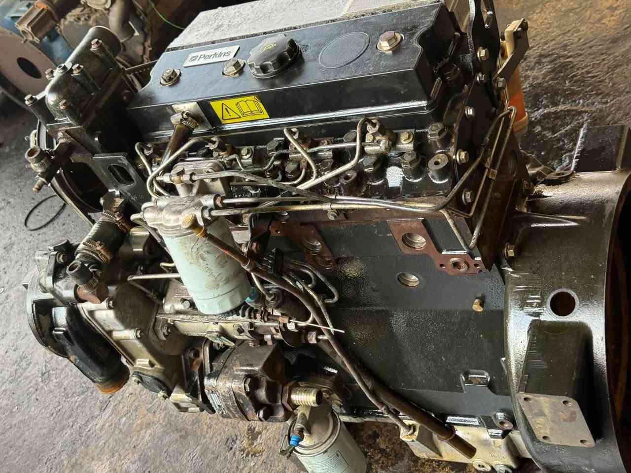 محرك بيركنز انكليزي اصلي 4 سلندر ما مشتغل بالعراق ما مفتوح ضمانة بالكراج لا صرف ولا نفخ 
العنوان موصل 
متوفر توصيل الى بغداد


**إذا كنت صاحب هذا الإعلان وتريد حذفه لأي سبب، رجاءا أرسل رسالة إلى الدعم الفني**