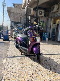 دراجه للبيع بوليس بلادي  لون ماروني مستعجل عله بيه السعر ٨٥٠وبيه مجال ...