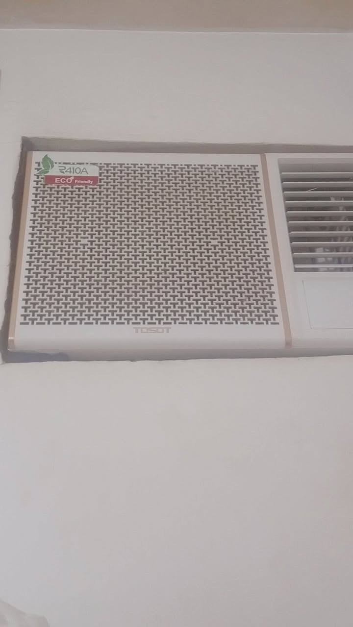 عارضه  نظيفه مع مكيف توسوت باب اول مداخل تصليح
طنين


**إذا كنت صاحب هذا الإعلان وتريد حذفه لأي سبب، رجاءا أرسل رسالة إلى الدعم الفني**