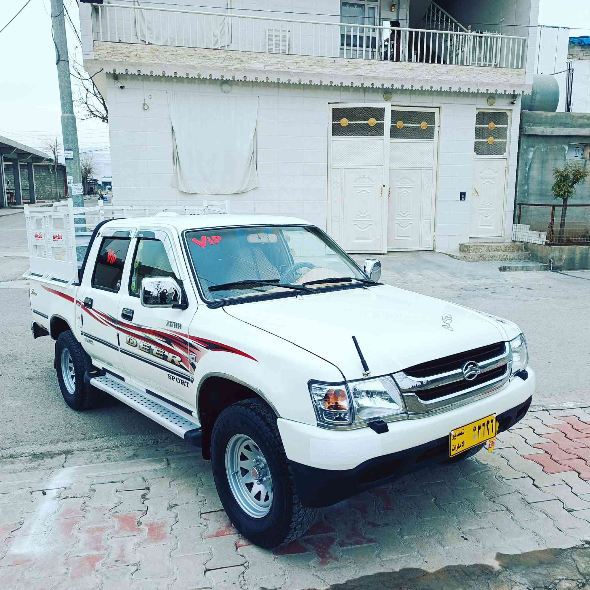 ژ٠م***********
دێر بۆ فرۆشتن مەنەفێستی ئەسلی مەکینە کابریتەر دەژبوڵ مەرزێ ناوزەرد گێڕو مەکینەو ئەکسلی و شانیسی بەشەرت 
هەموو گیان ئیشەکات یەک دینار مەسروفی تیا نیە زۆر توندو تۆڵە و  نمونەیە لە جوانی سعر ٤٦ گڵاو کەمێ مەجال 
ناونیشان چمچماڵ
