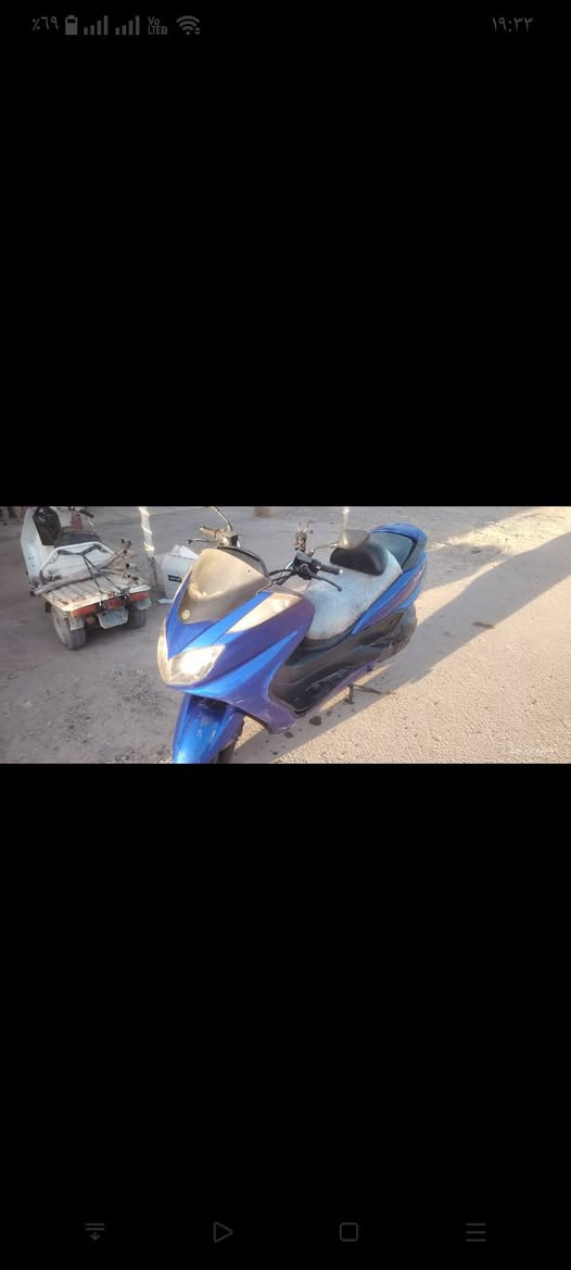 دراجه ماجسته ربع للبيع نضيفه ومرتبه  الكهربائيات فول محرك مجفت الدراجه خير من الله السعر 750$ دولار *********** /// ***********
