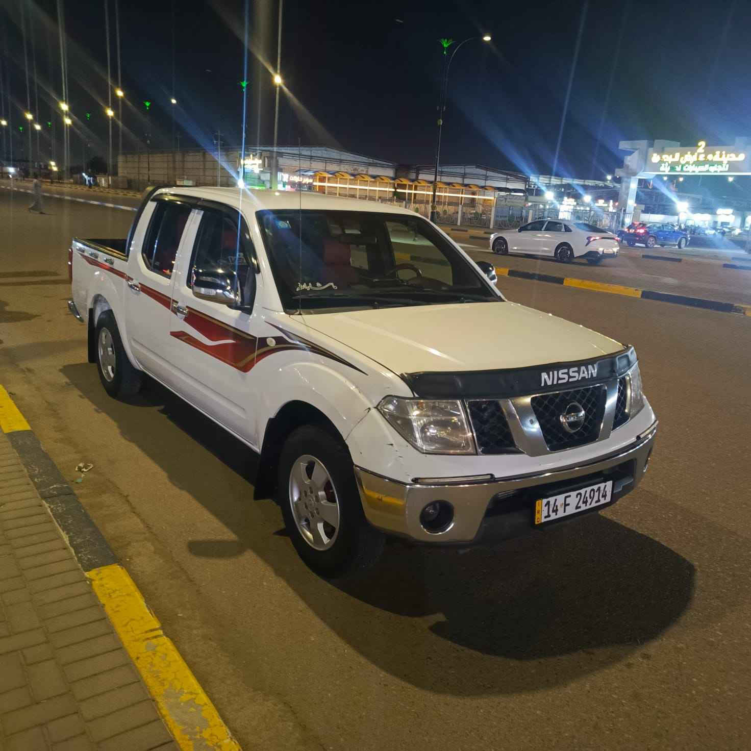 السلام عليكم بيك اب 2012 باسمي 

سياره جاهزه من كلشي.
 غرفه جديده 
شاشه بصمه تشغيل عن بعد كهربائيات حداده تبريد تخم تاير محرك كير خير من الله .
 السنويه ل2029

السعر 110
علما اني مكلف بالنشر 
وهذا رقم راعيهه 
*********** البصرة, العراق
