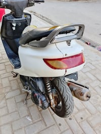 دراجة نارية • سلف • للبيع