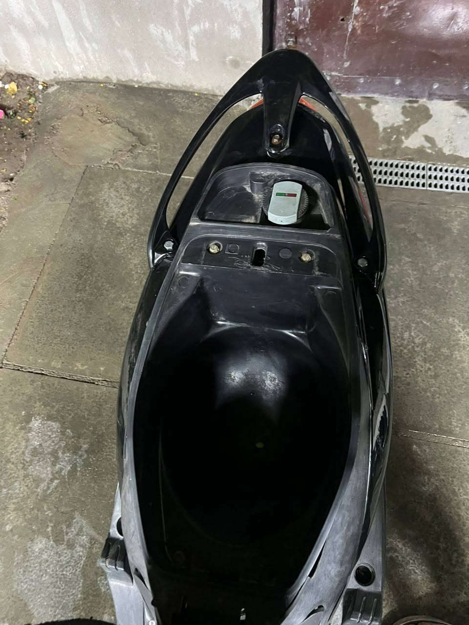 السلام عليكم
ماكس عدله للبيع دراجه حلوه ومرتبة وما ناقصة شي كامله نقصة بس هندر غير هذا الشي مابيه الدراجه تنكر سويج  وتطلع بيه دبل خلفي رياضي صالنصه اف ام السعر 425 وبيه مجال للطيبين مكاني بغداد الدورة رقمي واتساب ***********
