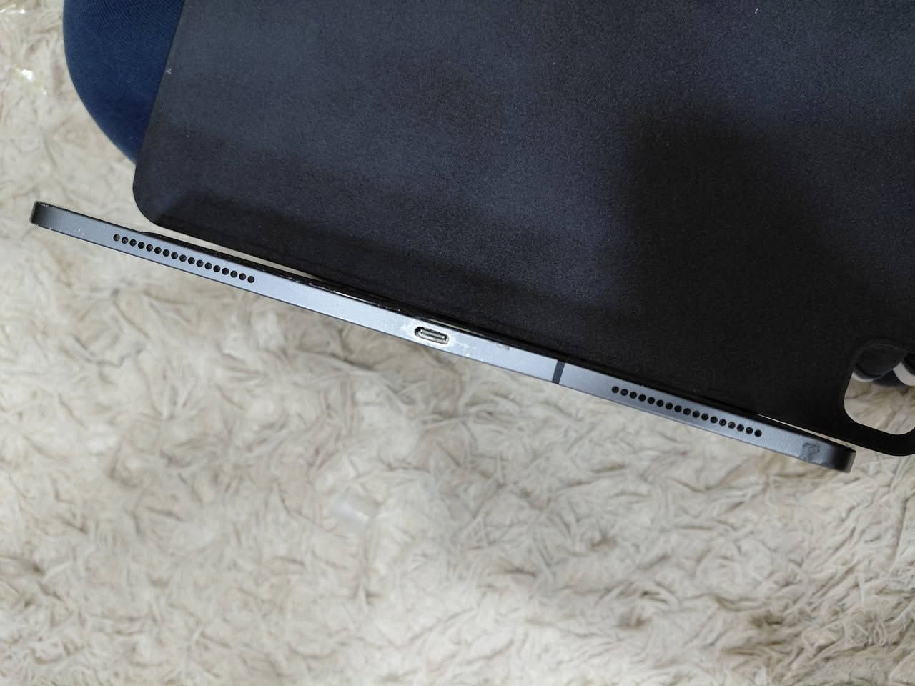 ايباد ١٢.٩ ابرو بطارية ٩٠ الجهاز كلة نضيف اشكال بلمس ابيعة على هاي حالتة ب ٢٠٠و الينزلمن السعر ما انطي الفر ويا


**إذا كنت صاحب هذا الإعلان وتريد حذفه لأي سبب، رجاءا أرسل رسالة إلى الدعم الفني**