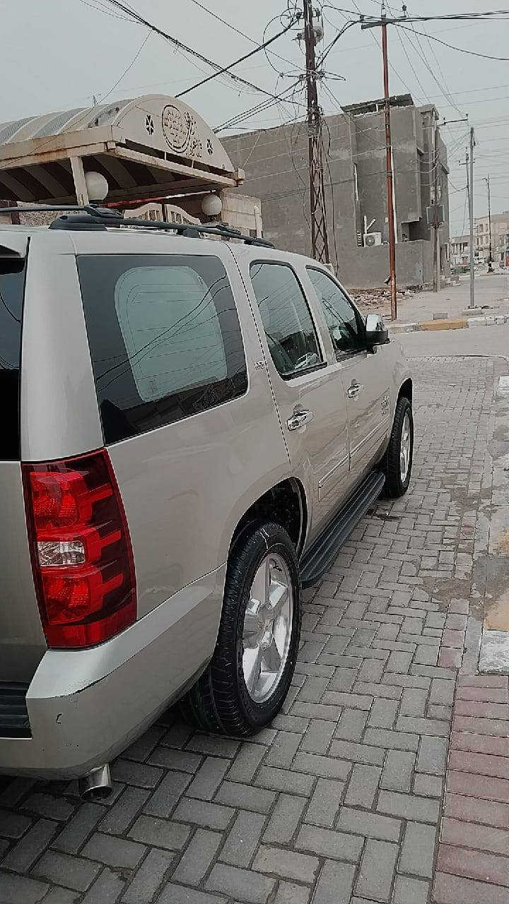 تاهو شباني موديل ١٣ جديد السيارة ضرر قطعتين صبغ جاملغ امامي الايمن مع بنيد تخم تاير جديد دلوب ياباني تبريد وتدفئة شغال ماكو نقص بيه السيارة جديدة جنطة شفط  LT1  كشنات جلد تدفئة شاشة كامرة دوارة حدادية جديدة ومواصفات التاهو ال LT1  معروفة رقم مميز اربع ارقام باسمي رقم الالفون *********** ابو امير السعر المطلوب 245 وبيه مجال
