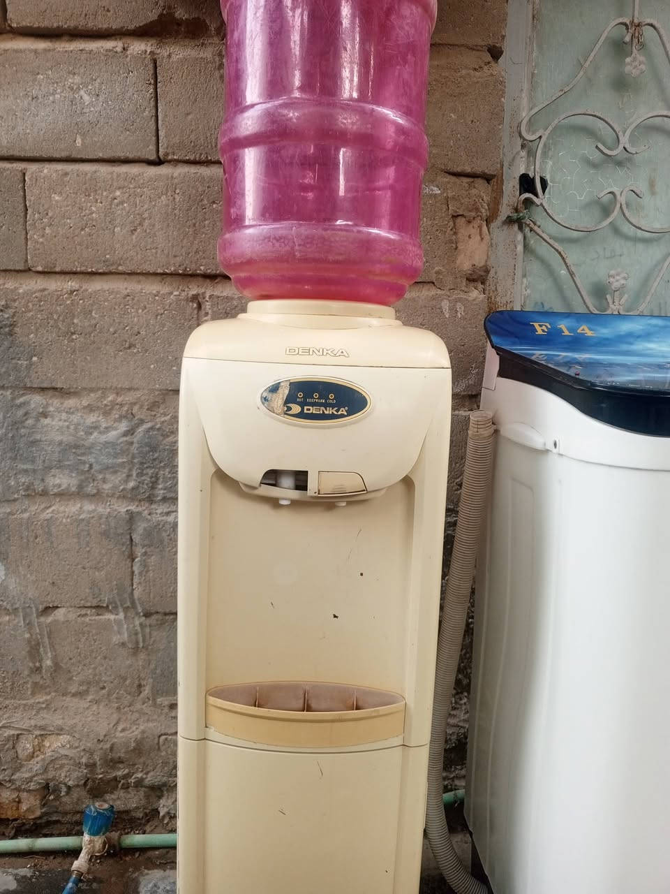 للبيع شرط الشغل الشراي يجي خاص ***********
