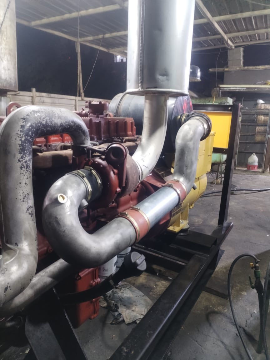 مكينه 120 مشتغله 100 ساعه شغل محمد لبارودي توليد لوري سمر 250 ستندر استفسار تصل *********** لمكينه اوربيا طبك جديد
