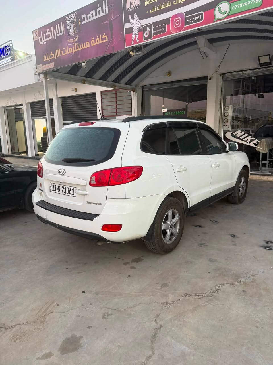 السلام عليكم سنتافي 2008 كلين بدون صبغ رقم بغداد السيارة بأسمي تحويل مباشر *********** السعر  128$
