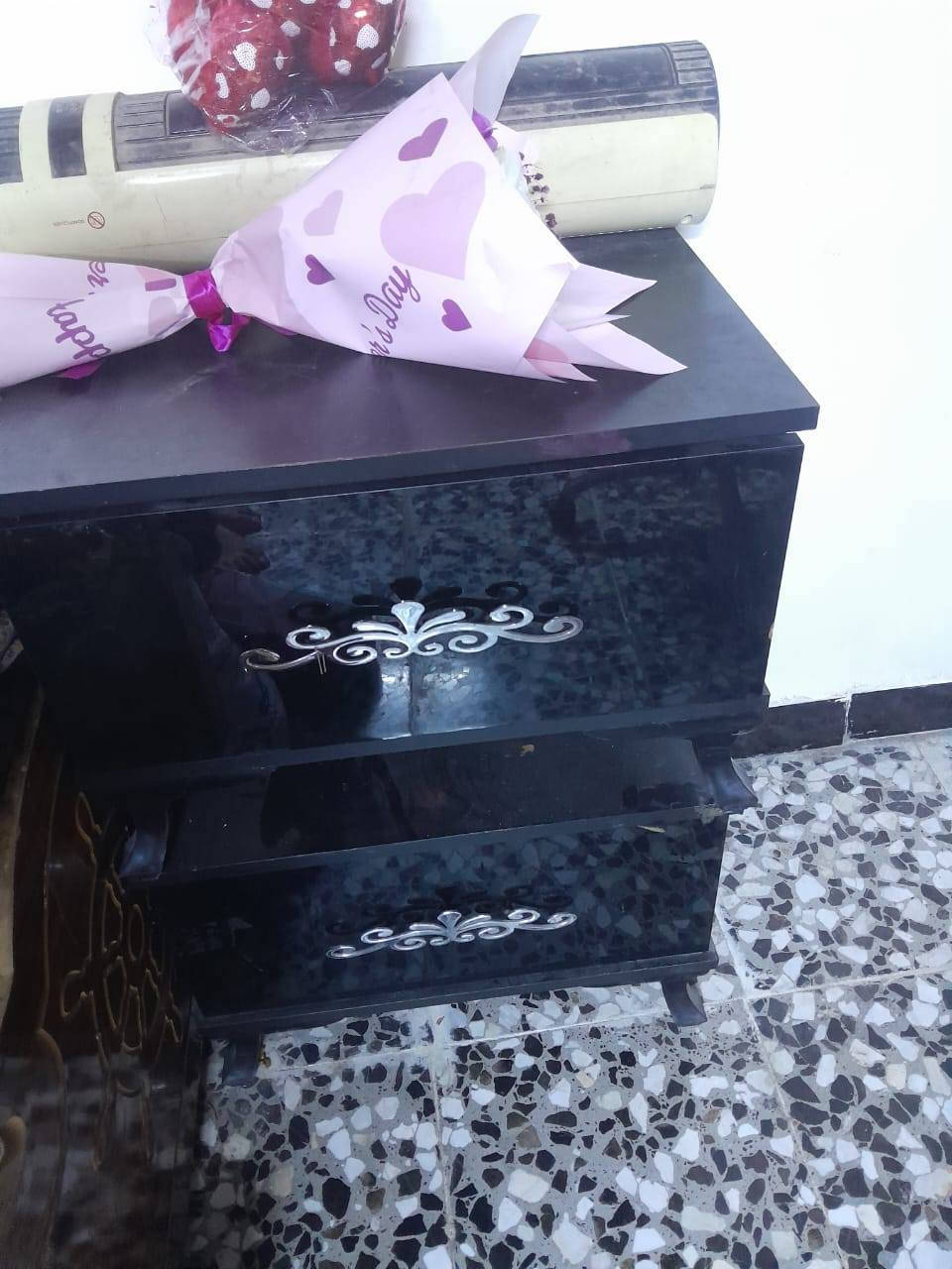 السلام عليكم غرفه نوم تركيه بدون سرير خشب بلوك تركي مو سوكي كنتور سلايت وميز مرايه سلايت ومجرات وكومديات اثنين  نظيفه جدا للبيع بسعر 300


**إذا كنت صاحب هذا الإعلان وتريد حذفه لأي سبب، رجاءا أرسل رسالة إلى الدعم الفني**