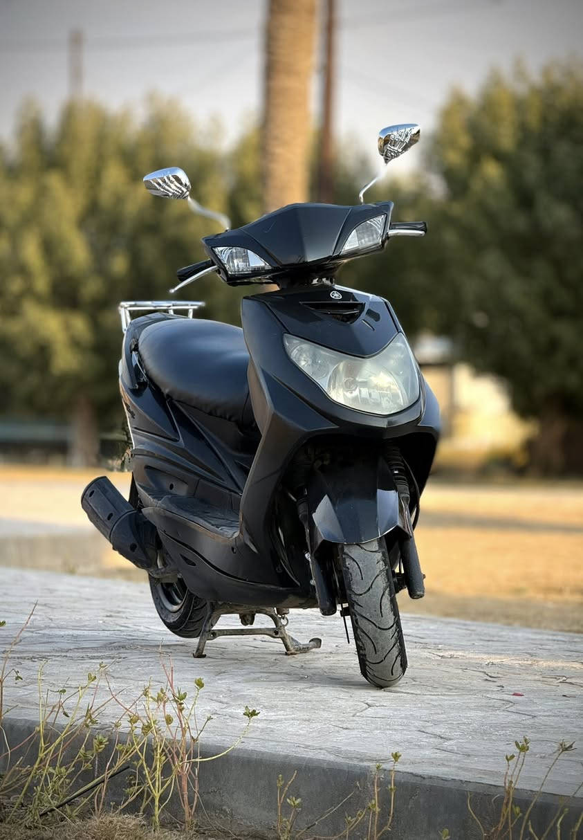 سكنس فحل كابريتر الدراجة جديدة من كلشي ومكفولة كفالة عامة جيب فيتر افحص الحد متمل وديهة وين ميعجبك افحصهة طبيعي شلعة معدل بريكات كهربائيات كلهة فول مصور الدراجة فديو من التشغيلة ولمحرك وصوت وكلشي الي يحب يراسلني واتساب هم ادزة الة ماشية 20 الف الدراجة كلش حلوة وملاحضة ‼️ اي ختلاف بلحجي او بصور تجي تاخذ الدراجة وكراويك مني حتلو بشخط او بحرف ولتكلي شبيهة نقص مابيهة نص نقص كاملة مكملة وبل عافية عل ياخذهة( كفالة عامة )السعر 775  مكاني بغداد البياع ***********
