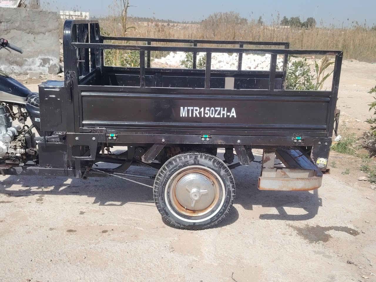 سلام عليكم شباب ستوته موديل عشرين 
وكيله جبرين محرك خمسه وعشرين ابلا دي امكلاف بلنشر  الخاص مزدود ***********
