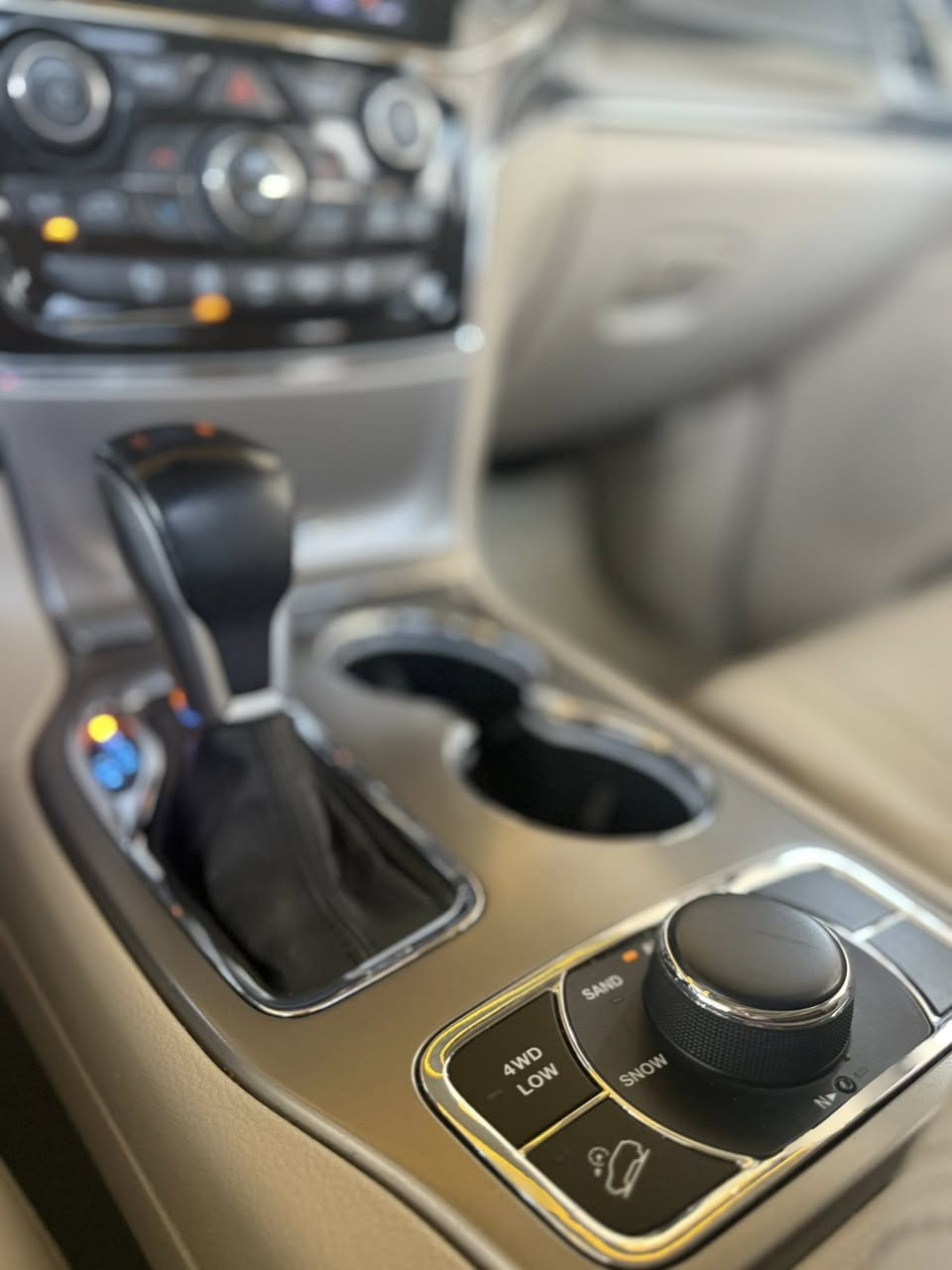 سلام عليكم
جيب 2019 خليجي وكال هارلم بية صبغ بل بنيد امشر علي وصبغ باب السايق واضح بل صور السعر 257 بية مجال بعد المعاينه
بغداد / الشعب شارع / الاسواق مركزية
هـ/***********
