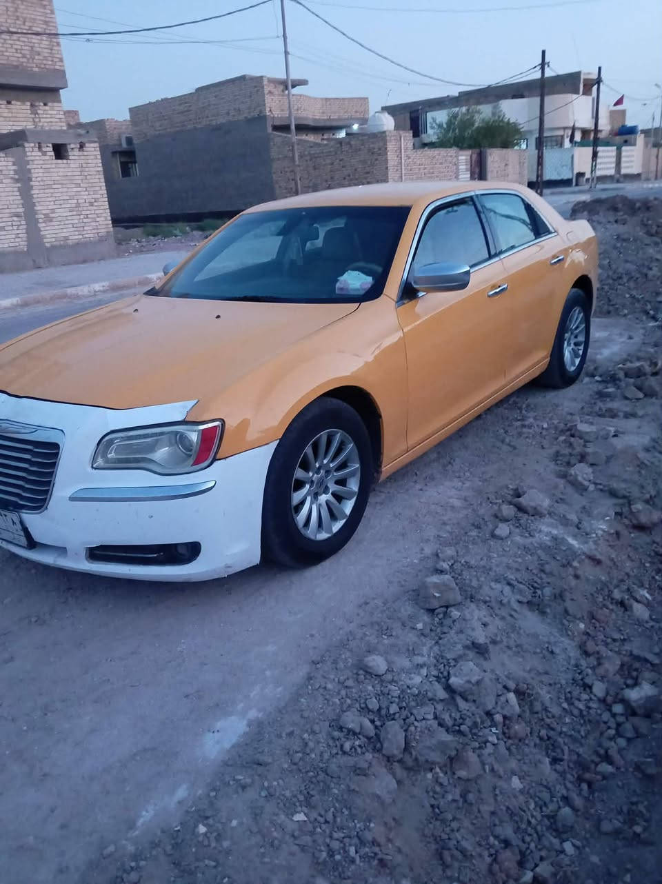 اوبامه موديل 13 بسمي سياره جديده مبدل بنيد وجاملغ بدون دواخل والباقي كفاله عامه من كلشي جاهز ربع مذب عليه بسمي مداور ثاني يوم سياره حلوه كلش احله من صوره مراوس بو اوبامه احدث جارجر ترهم 
***********
