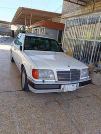 مرسيدس دبه • ١٩٩٠ • رقم بغداد