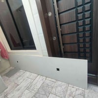 للبيع كوارتز طبيعي 290 في 60 ..قيم السعر واخذ المكان بغداد ...هاتف 077...