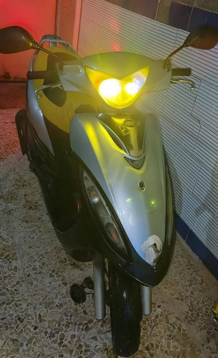 السلام عليكم تقبل الله صيامكم 
للبيع دراجه كامكو سلف هندر كهربائيات كله شغال ما بيها نقص  السعر 300 مكاني كوفة حي المتنبي رقم ***********
