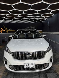 سورنتو 2020 خليجي للبيع فول مواصفات 1/1 ماشيه64 الف  رقم بغداد بأسمي ت...