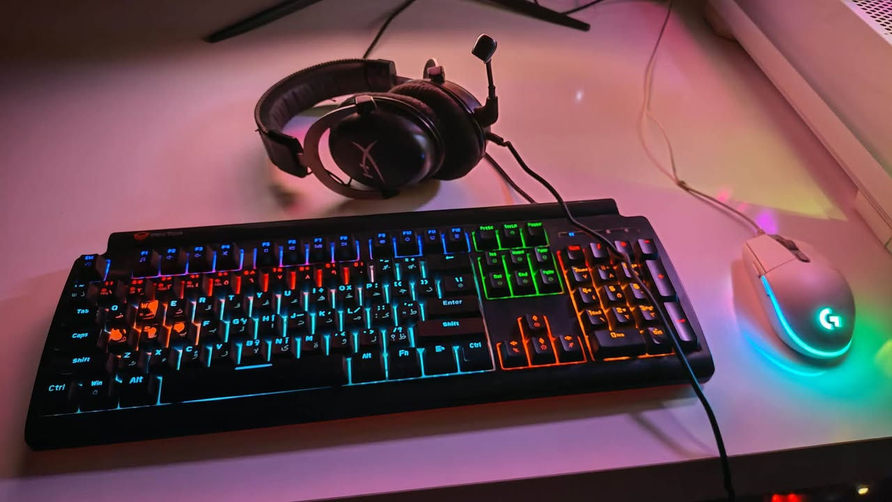 الكيس
RAM (16) 8 X 2 GB DDR4 3200 HZ RGB
CPU CORI 5 جيل الحادي عشر
GPU RTX 3070 8 GB PLAT 3 FAN RGB
SUP 750 W
MT H510 PRO
SSD 512 GB ADDLINK
HHD 1 T
CASE LIAN LI 3 FAN RGB

شاشة
MSI OPTIX G24 144 HZ 1MS

كيبورد  MEETTION RGB
ماوس LOGITCH G 102 RGB
سماعة هايبر X CLOUD 2
 السعر مليون نص قفل 🔒


**إذا كنت صاحب هذا الإعلان وتريد حذفه لأي سبب، رجاءا أرسل رسالة إلى الدعم الفني**