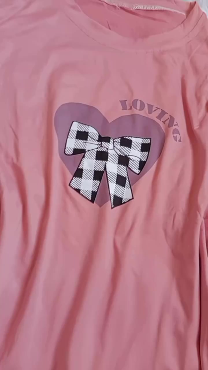 دللي نفسج بهالعيد 🎀
بجامات ناعمة، أنيقة، وتخليج نجمة حتى وإنتِ بالبيت ✨
#للطلب_دايركت📥 #توصيل_جميع_محافظات_العراق #بجامات_العيد🌹🌹🌹 #ملابس_نوم #اكسبلور_فولو


**إذا كنت صاحب هذا الإعلان وتريد حذفه لأي سبب، رجاءا أرسل رسالة إلى الدعم الفني**