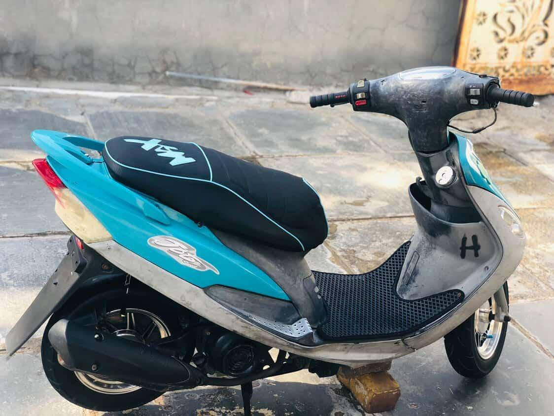 مكلف بنشر الشراي يتصل *********** ماكس منغولي  دراجه نضيفه وماعايزه برغي مبدل لاستيك ولف سلف هندر كله شغال مكان ديوانيه سنيه السعر ٥٧٥ وبيه مجال
