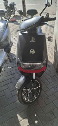 دراجة كهربائية • شحن