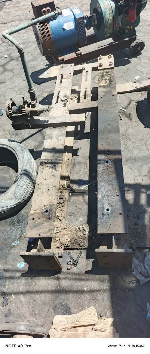 شاصي لستر 8 حصان +16 حصان يرهم توليد ويرهم تنصيب ماي شيلمان ثقيل شرط التنصيب مع راس توليد 20kV المكان بابل الشوملي قرب مركز الشرطة 
***********
