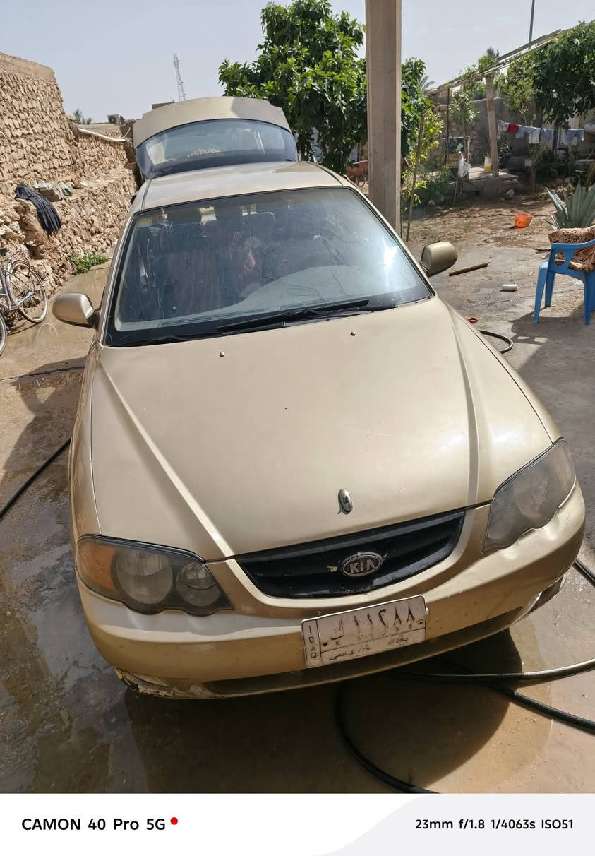 كيا اسبكترا 2002 رقم بغداد سنويه لل٢٧
محرك وكير خير من الله لا تنقيص ولا تبخير
للبيع أو مراوس حسب القناعه تبريد نقص غاز 
من رخصة الادمن مكانها حديثه رقم ***********
