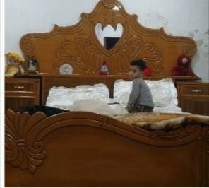 غرفه للبيع شغل درجه أول
السعر مليون 250 تجي تشوف وتكلبها شرط شغل والمعاكس 5مليم كل الغرفه صاجد واحاد والمكان البراكيه ***********
