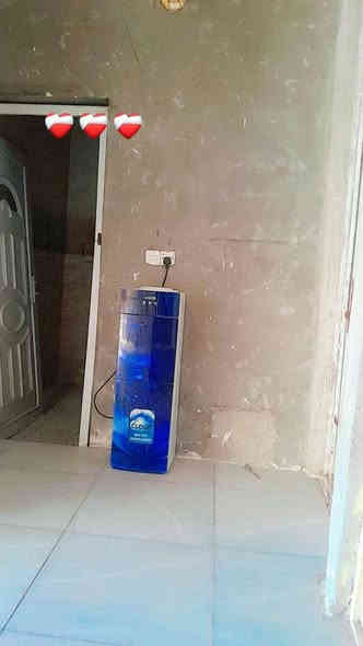 بيت مساحه 120متر واجهه 6ونص غرفتين استقبال صاله جبيره صب مسلح حمام داخلي ارضيه بورسلين بنا حديث موقعه حلو نهايت شارع المصرف مقابيل الشارعين ابصف اسواق ابو عقيل خدمات كامله كهرباء مي يجري وحده بدون ماطور البيت عقد 117سعر البيت 38التواصل الرقم ***********
