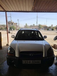 توسان موديل 2009 بسمي 07827957930