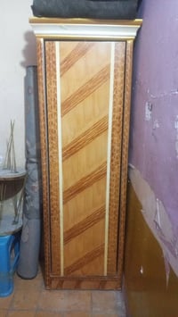 غرفه • مستعملة • أثاث نوم