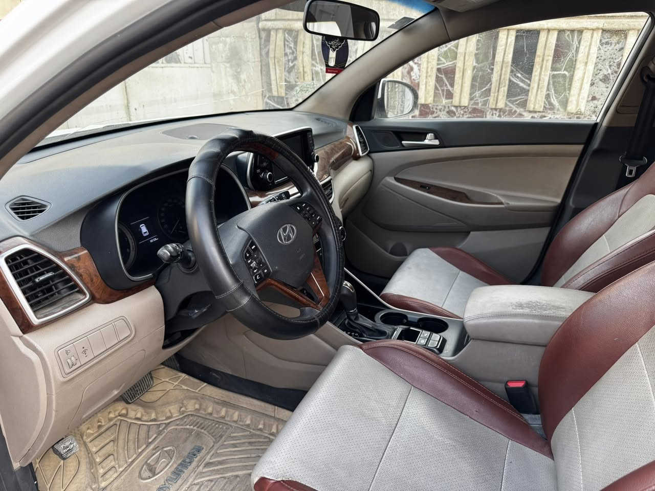 سعرهه ١٩٠ ورقه وبيهه مجال بسيط
للتواصل ***********
