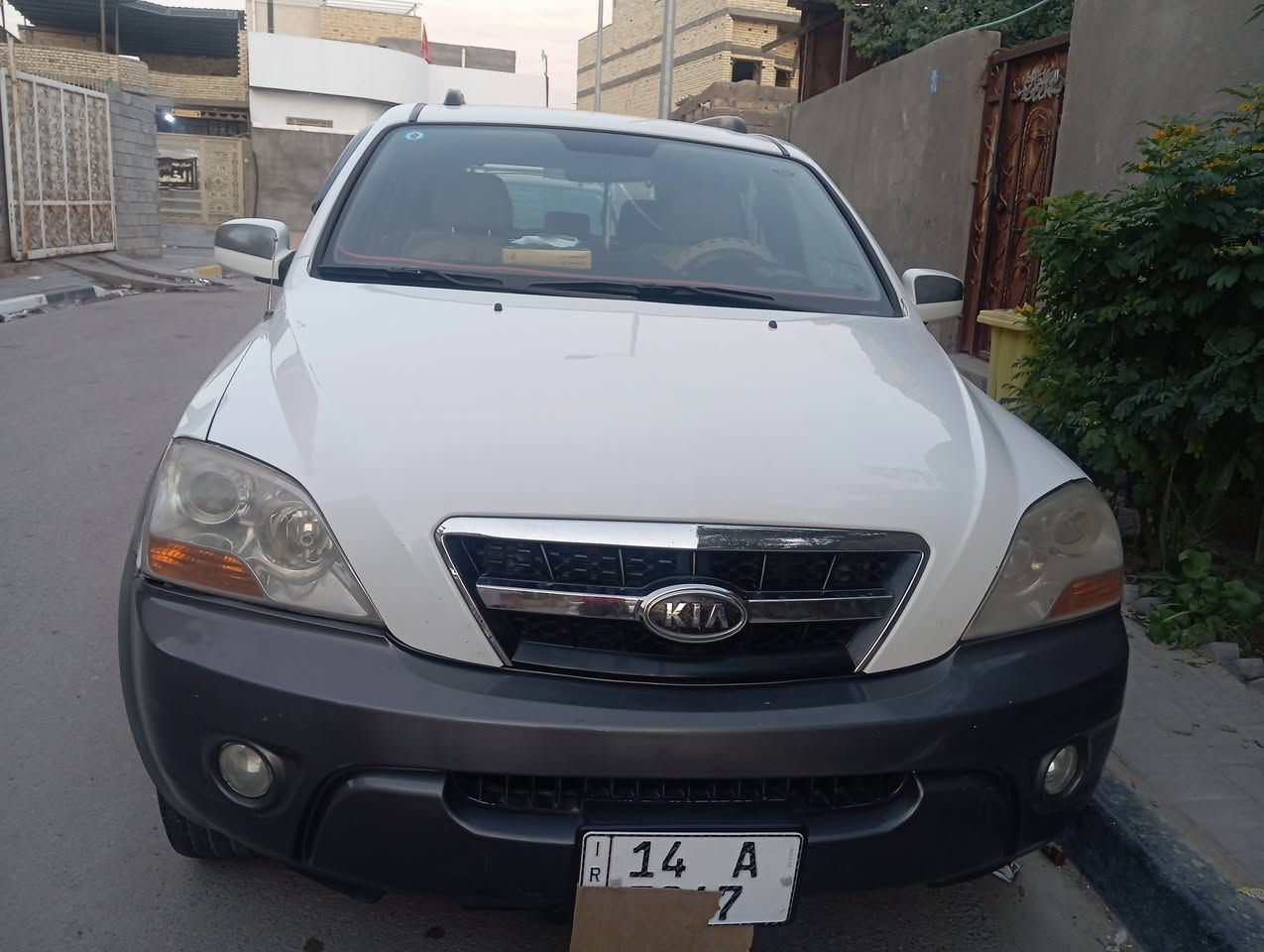 كيا سورنتو 2009  رقم بصرة باسمي كير محرك خير من الله وارد خليجي سعر 120$ وبيها مجال  قليل حك الجيه عنوان بصرة  الطوبه والنخيله  قرب جامع محمد رسول الله رقم تلفون  ***********
