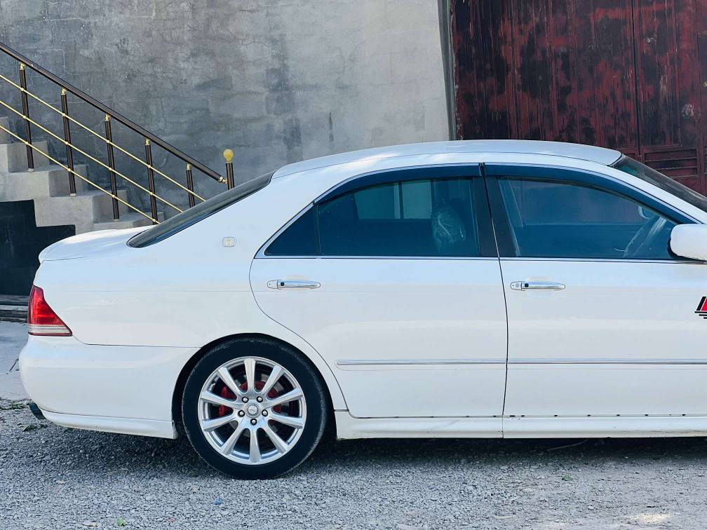 شاهینە سپۆڕت 182
بڕاوە بڕاوە بڕاوە 
مۆدێل 2006
سێ دووگمە
ناوڕەشی ساج سور 
بێدەعم بێ لێدراوی 
ئاوێنە شەفت 
تەبیریت سارد و گەرم
سەیارەیکە بەس ماشەڵای دەوی دانسقە لە جوانی ماڵی دۆستە
سعر 52 گڵاو مەجال
ژ.م ***********
وەتسئەپ و ڤایبەری لەسەرە السليمانية, العراق
